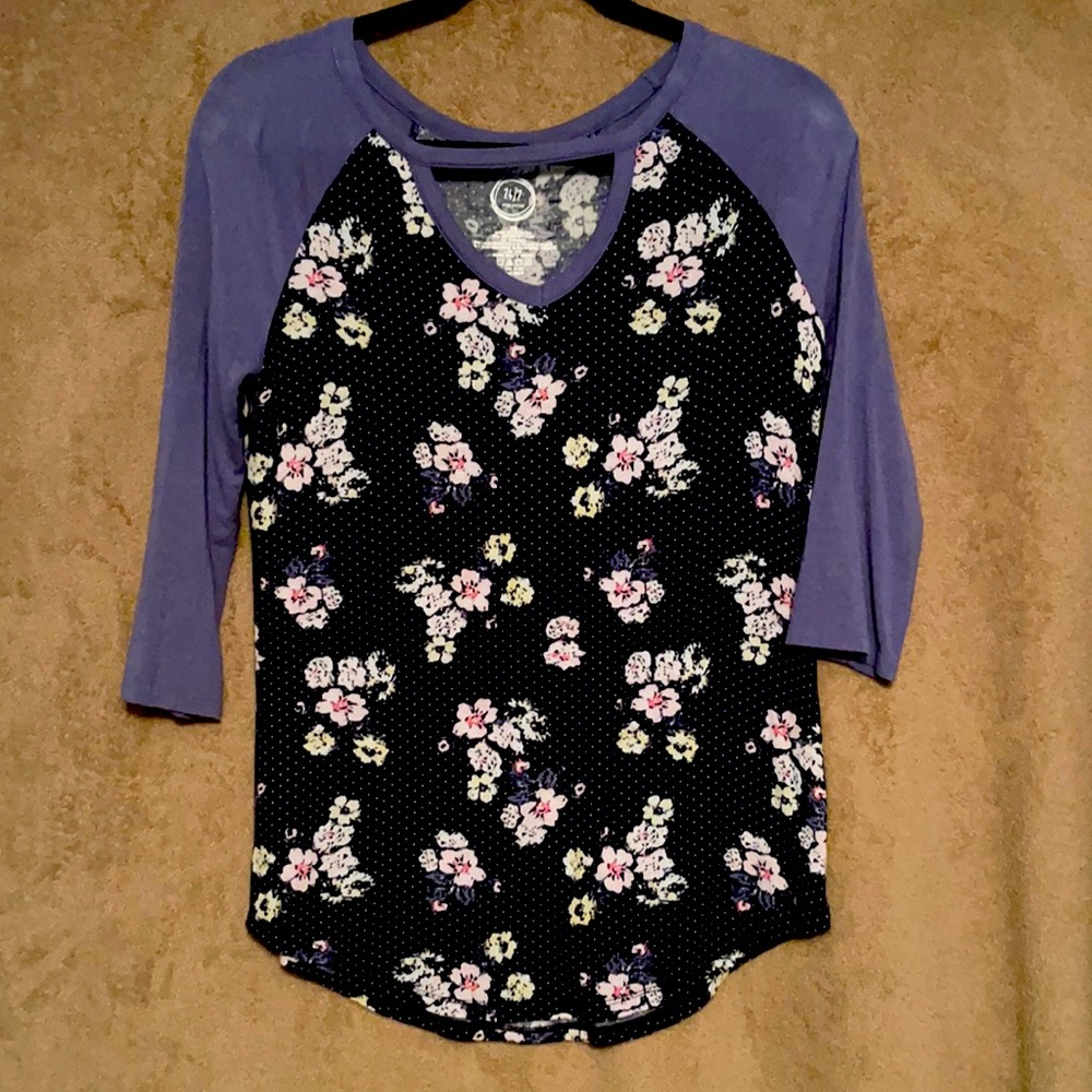 Maurices floral 3/4 shirt